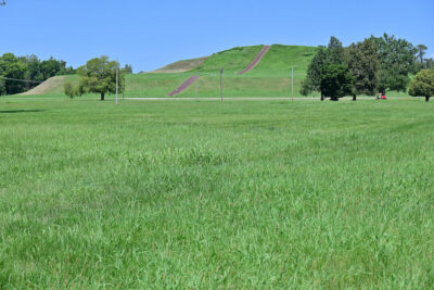 Cahokia Mounds State Historic Site